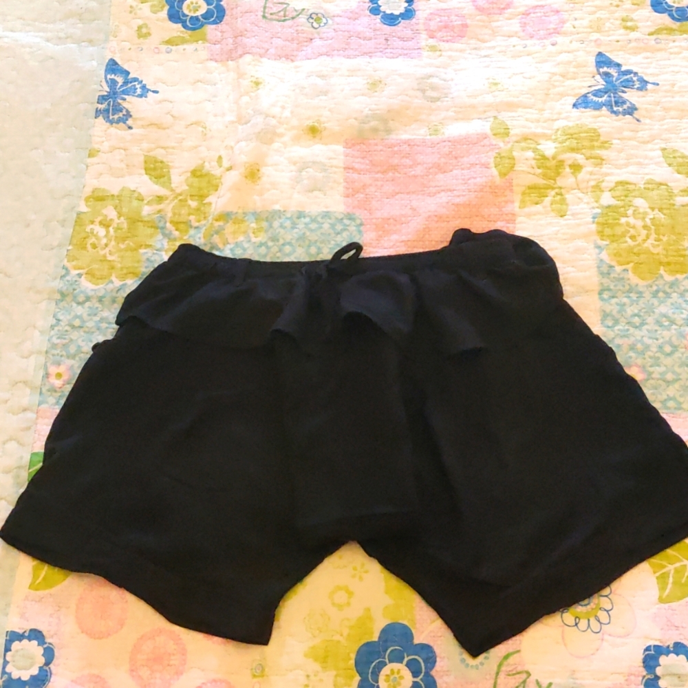 Nicholas stylish shorts